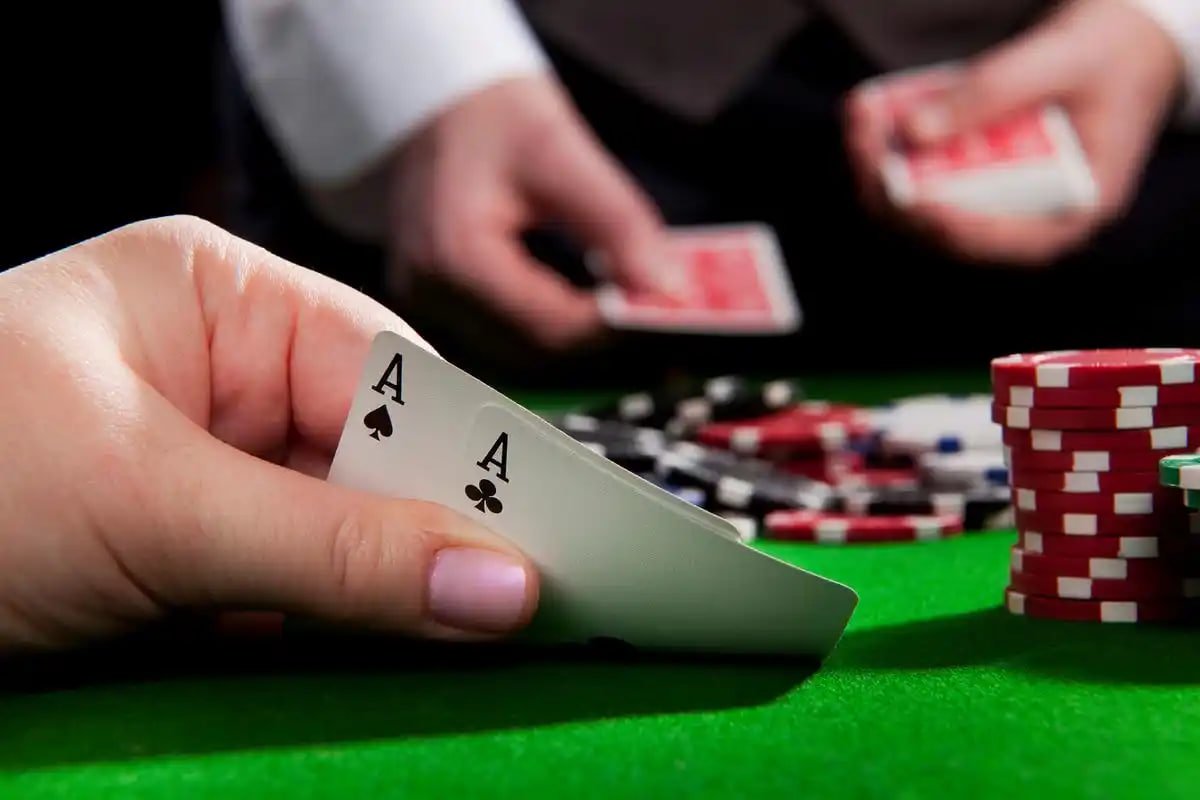 qr 600 Live Casino